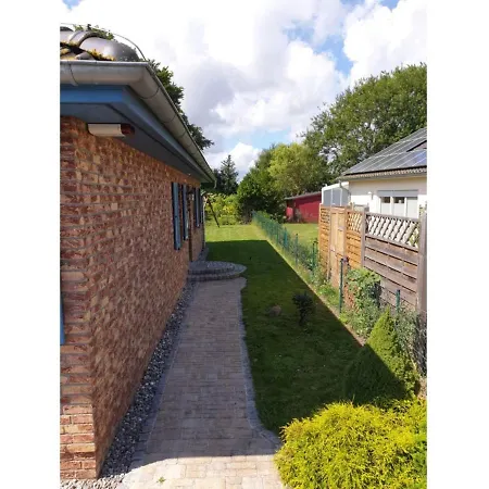 Familienidyll Usedom Mit Garten & Wlan Апартаменты