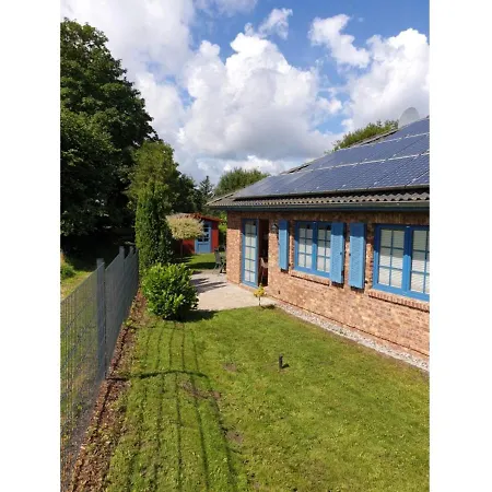 Familienidyll Usedom Mit Garten & Wlan * Цинновиц