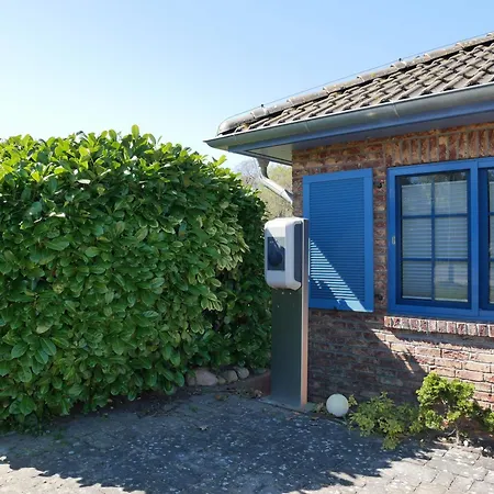 Апартаменты Familienidyll Usedom Mit Garten & Wlan *