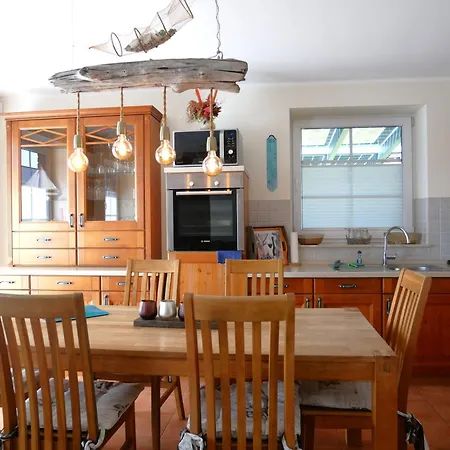 Familienidyll Usedom Mit Garten & Wlan Апартаменты *