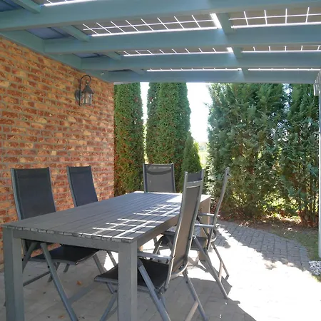 Апартаменты Familienidyll Usedom Mit Garten & Wlan